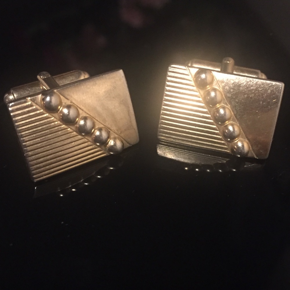 Gold Five Dot Cufflinks -Gold Color ,Great Gift 🎁